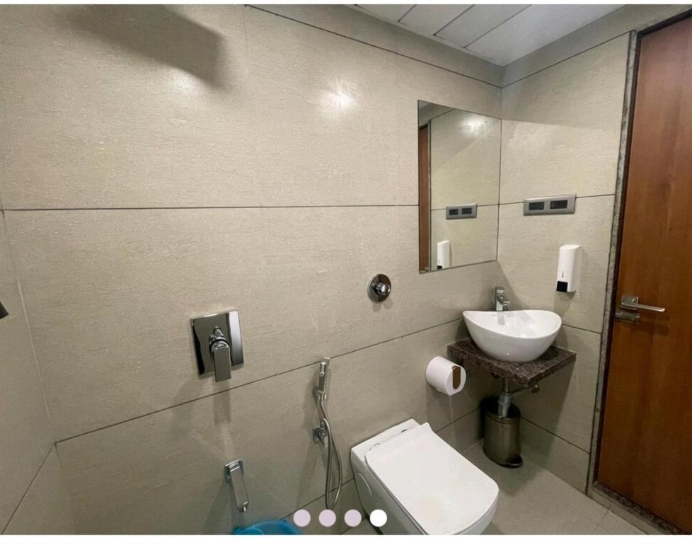 Hotel Avaante Ahmedabad Formerly Known As The Orchid Hotel 외부 사진