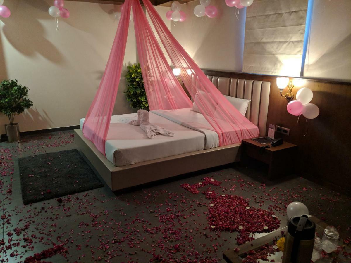 Hotel Avaante Ahmedabad Formerly Known As The Orchid Hotel 외부 사진
