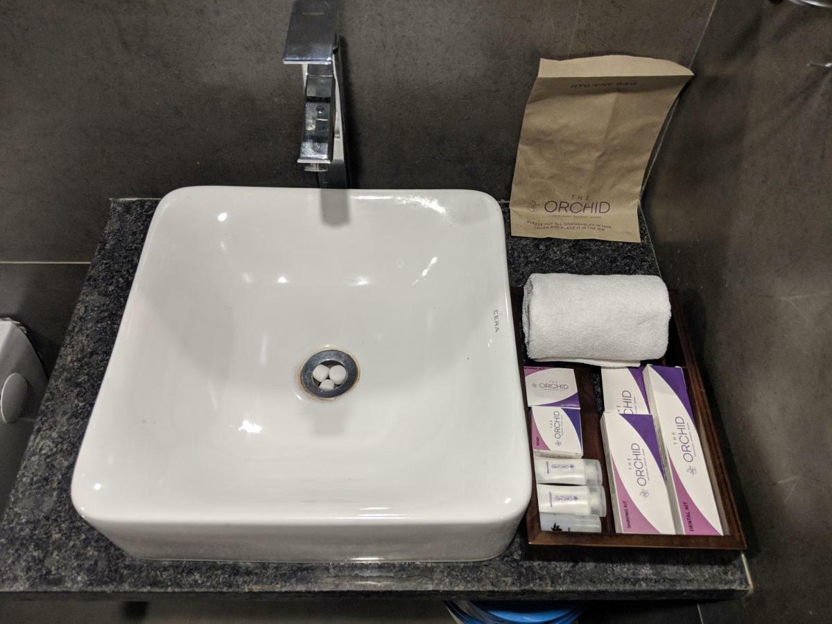 Hotel Avaante Ahmedabad Formerly Known As The Orchid Hotel 외부 사진